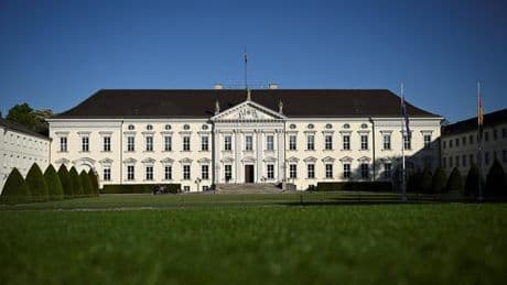 Demokratie: Initiative fordert Nationalen Sicherheitsrat und verpflichtendes Jahr