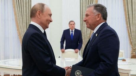 Ukraine-Krieg: Trumps Waffenruhe-Frist für Putin endet am Freitag – Was das für den Ölpreis bedeutet