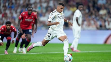 El &#039;Bota de Oro&#039; empieza la 25/26 igual que cerró la 24/25: penalti, gol y victoria
