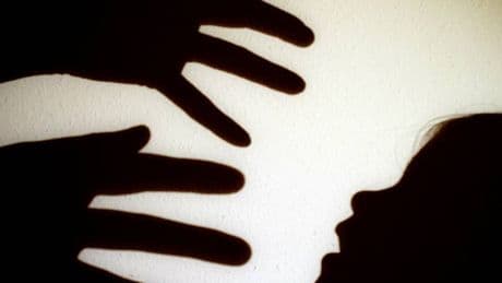 Starker Anstieg bei Kindeswohlgefährdung in NRW:  „Es gibt immer mehr überforderte Familien“