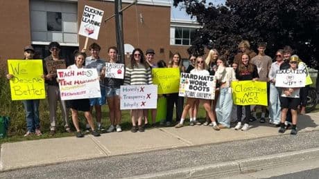 Students in Ontario community forced to learn online with no school to attend