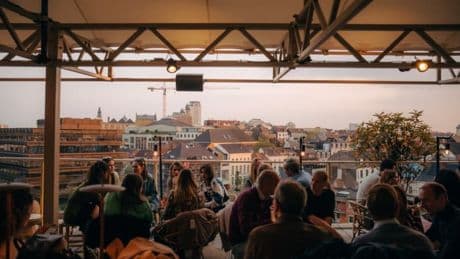Ce restaurant exige que vous consommiez un minimum de 65 euros par personne sous peine d'une "amende"