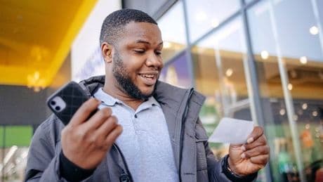 National Lottery winner has just five words to say after seeing sum in bank account