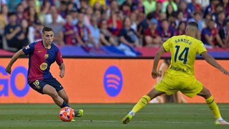LaLiga şampiyonu Barcelona evinde Villarreal'e boyun eğdi