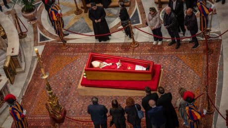 Nachfolge vom Papst | Es kann mehr als einen geben