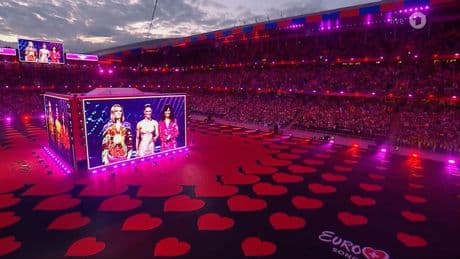 Ein Fünkchen Hoffnung auf die Dion  - Tritt Celine beim Public Viewing im Basel-Stadion auf?