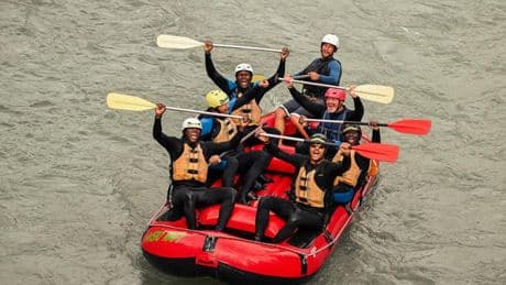Genoa, giorno di riposo alternativo: rafting in Val di Fiemme