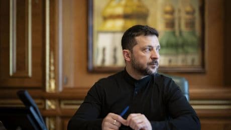 Guerre en Ukraine, Zelensky demande de nouvelles sanctions contre la Russie après une attaque sur Kiev