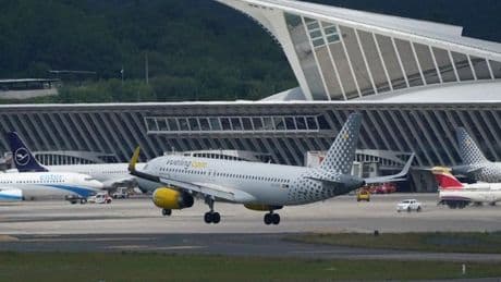 El aeropuerto de Bilbao logra el mejor junio de su historia en un arranque de verano ilusionante