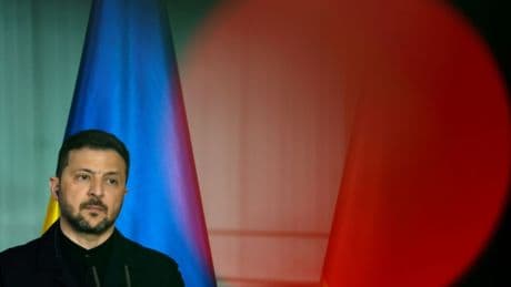 Selenskyj feiert "brillante" Ergebnisse von Angriffen auf russische Stützpunkte