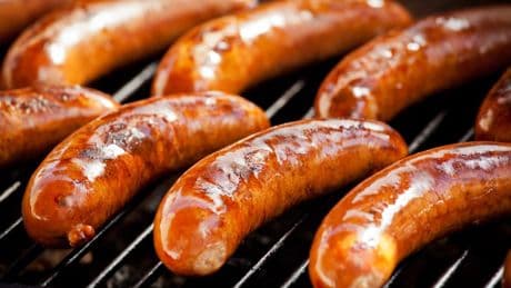 Bargain supermarket beats out big name brands in blind sausages taste test just in time for BBQ season