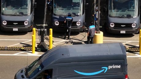 White House-Amazon Spat Culminates in Trump Calling Bezos ‘Very Nice’