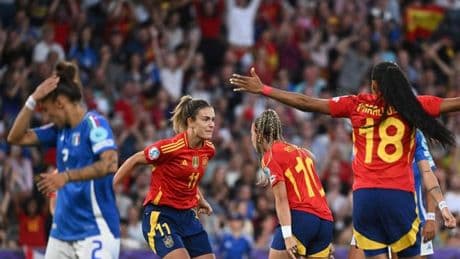 España busca el pase a semifinales ante Suiza con Cata Coll y Aitana en el once