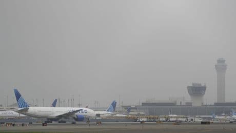Air traffic controllers briefly lose radar access again at Newark airport