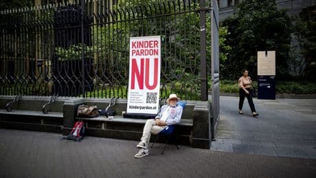 Voor het eerst sinds afschaffing kinderpardon 'gewortelde' kinderen uitgezet
