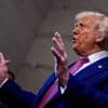 Droits de douane : ce que l’on sait du décret signé par Trump cette nuit