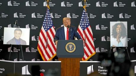 Donald Trump veut « mettre fin à la politique woke » du Kennedy Center, Tom Cruise le snobe