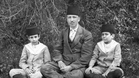 Maceraperest Bir Mimarın Fotoğrafhanesi ziyarete açıldı