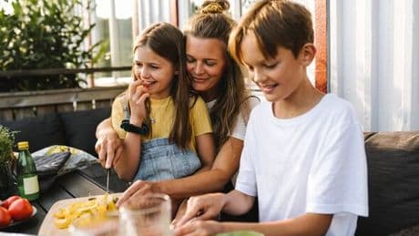 DWP Child Benefit alert as ex-DWP employee urges all parents to claim