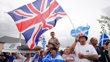Anti-immigration group and counter-protesters in Falkirk standoff