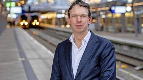 Topman spoorbedrijf ProRail wordt gek van dassen: „De kosten om ze te verplaatsen lopen in de miljoenen”