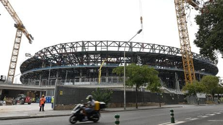 El Camp Nou, a contrarreloj para reabrir en dos semanas