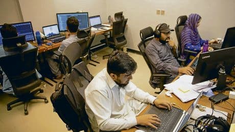 New Economy | »Koloniale Ausbeutung wird digitalisiert«