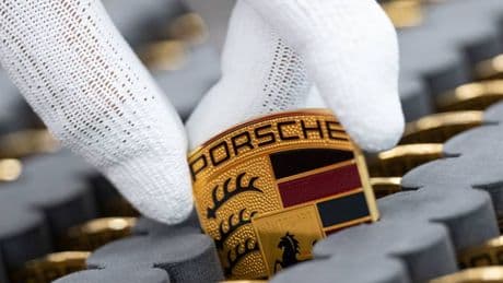 Urteil in Düsseldorf: Düsseldorfer (60) kauft sich Porsche – vorher und nachher macht er wirklich alles falsch