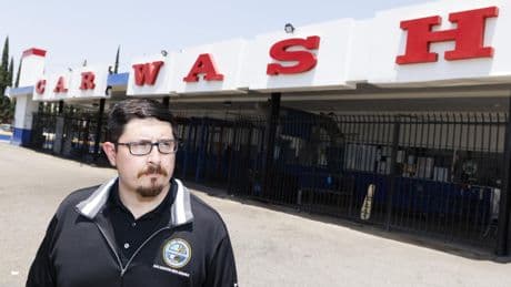 More L.A. car washes targeted in immigration raids, some closed amid fears of further sweeps