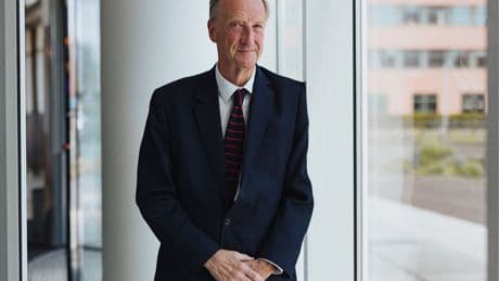 Voormalig hoofd MI6: ‘Poetin heeft de naam een groot strateeg te zijn. Dat is hij niet. Hij is een opportunist’
