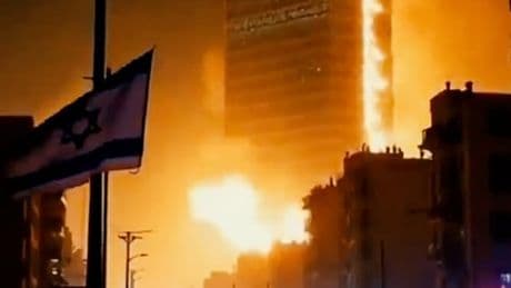 Iran greift Israel an - Angebliche Hyperschall-Raketen treffen Haifa