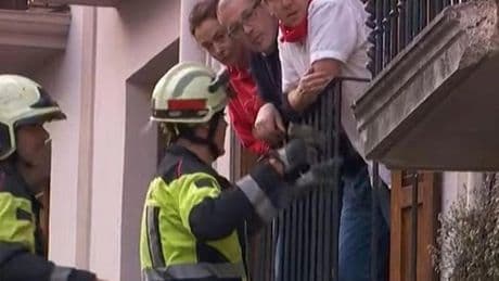 El mozo de 58 años al que le cayó la cornisa de un balcón lamenta perderse los Sanfermines: «Yo quería correr»