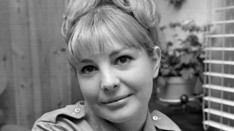Barbara Ferris: Coronation Street actor dies, aged 85