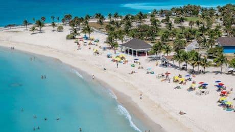 Amt warnt vor Reise - Ist das Urlaubs-Paradies in der Karibik die Hölle?