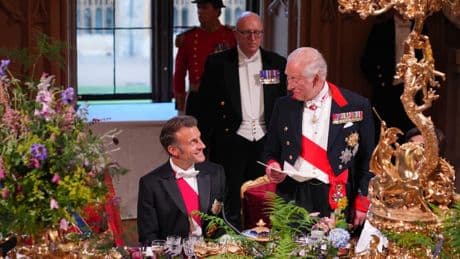 Gastronomie française, complicité franco-britannique et Mick Jagger... Les images du dîner d'Etat à Windsor