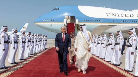 Qatar Airways acuerda la compra de 160 aviones a Boeing por valor de más de 200.000 millones en plena visita de Trump