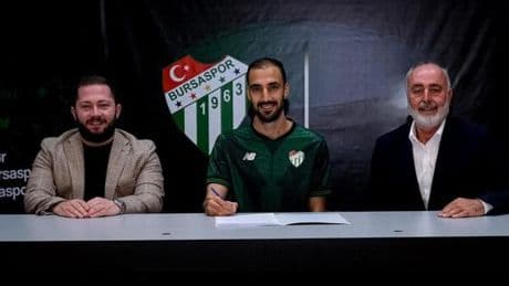 Alperen Babacan, Bursaspor'a imzayı attı!