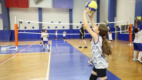 İBB Spor Okulları’nda yeni dönem başladı