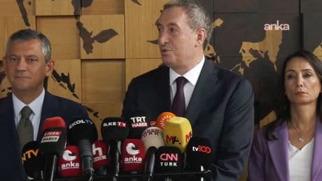 DEM Parti Eş Genel Başkanları, Özgür Özel ile görüştü: 'Antidemokratik uygulamalarla süreç tıkanmaya çalışılıyor'