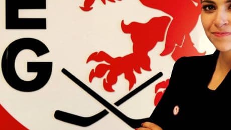 Die neue Teammanagerin beim Zweitligisten: Aus der Hotelbranche zum Eishockey – Jasmin Zwetz bringt frischen Wind zur DEG