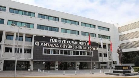 Antalya Büyükşehir Belediyesi soruşturmasında 8 tutuklama