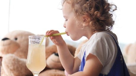 Erbrechen möglich: Discounter ruft mehrere Limonaden für Kinder zurück