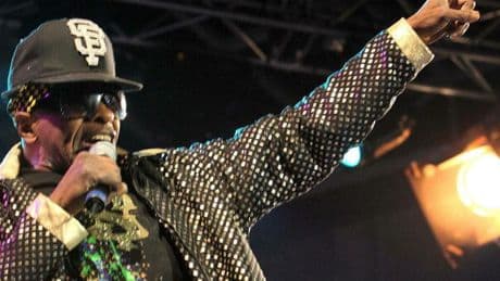 Sly Stone morto: addio al pioniere del funk che ha fatto ballare intere generazioni