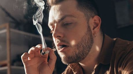 Why more Canadians are landing in emergency departments with cannabis-induced vomiting