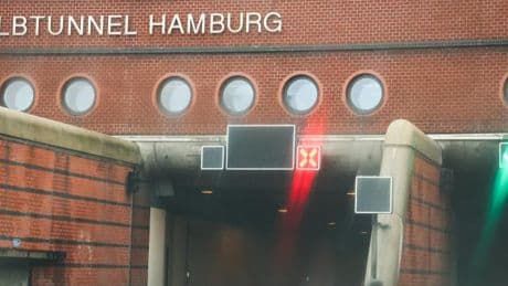 Hamburger Elbtunnel in Richtung Süden wird bis Montag gesperrt