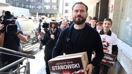 En Pologne, cet influenceur star qui rythme l’élection présidentielle