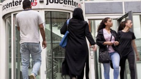 Bürgergeld, Rente, Wohngeld: Wie der Sozialstaat sich selbst lahmlegt