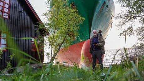 Norwegen: In Trondheim steht ein Containerschiff im Garten. Hätten Sie lieber ein Flugzeug?
