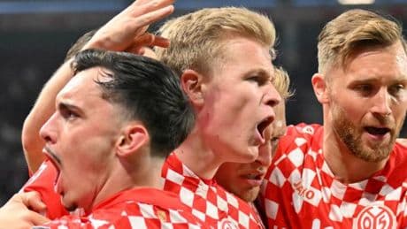 Burkardt-Bogenlampe sichert Punkt – Frankfurt und Mainz verpassen „Lucky Punch“