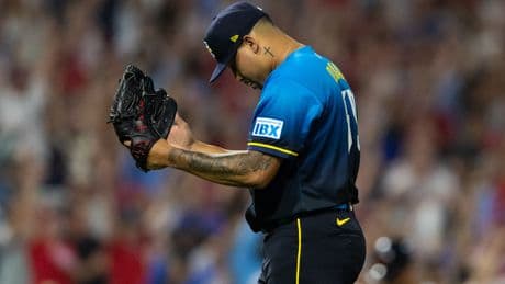 Phillies manager Rob Thompson gives up number to new closer Jhoan Duran